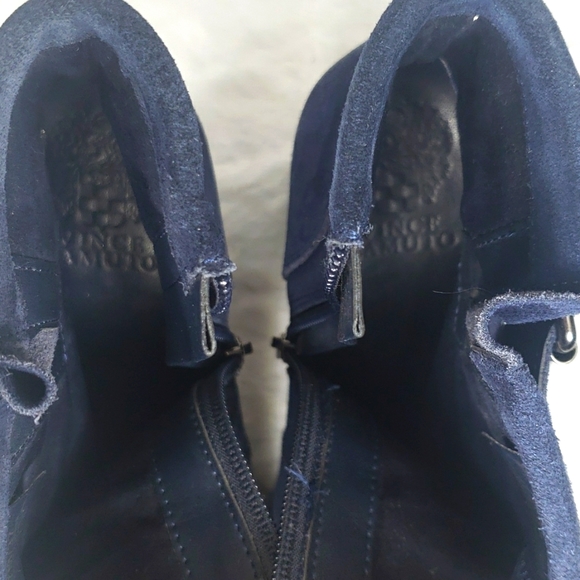 Vince Camuto Upper Navy Blue Velvet Women's Booties 💙 Size 7m - Picture 7 of 14